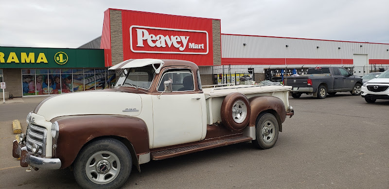 Peavey Mart