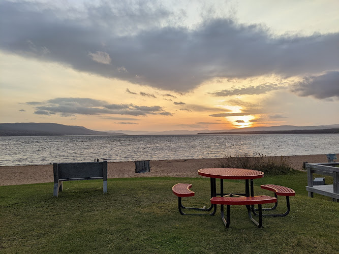 Deer Lake Beach