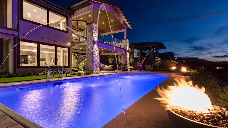 Interior Pool & Spa