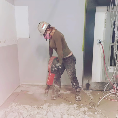 Yes She Can Plumbing Ltd.