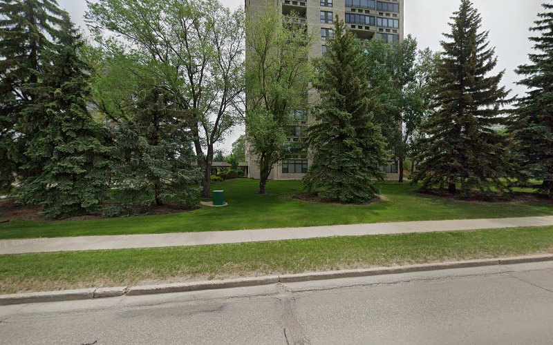 Tuxedo Condominiums